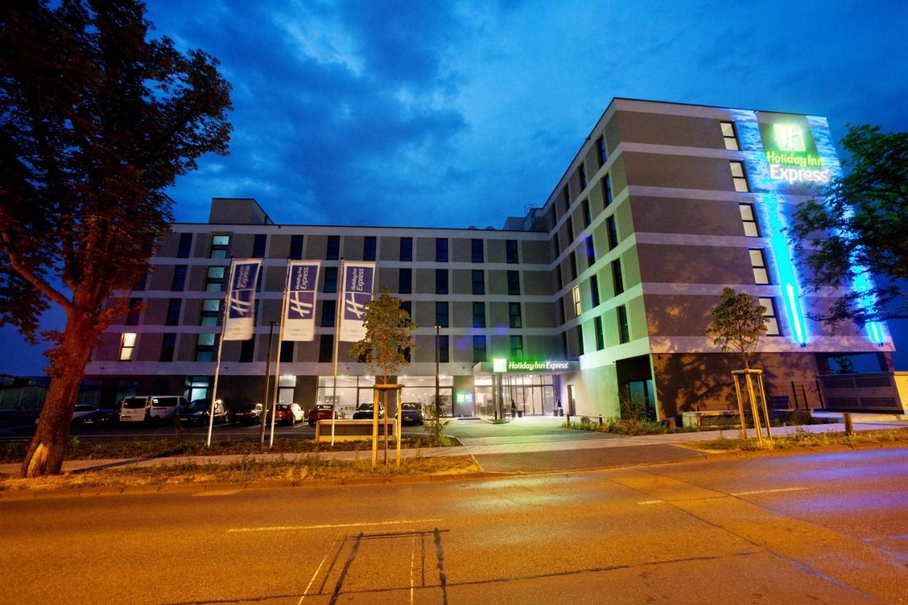 Express - By Ihg 3* Darmstadt