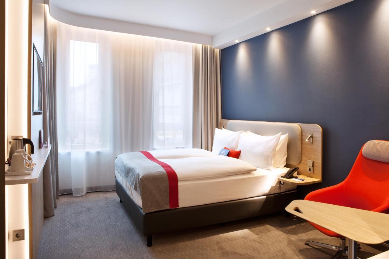 Hotel Express - By Ihg 3*