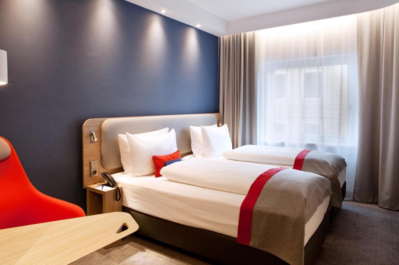 Express - By Ihg Hotel 3*